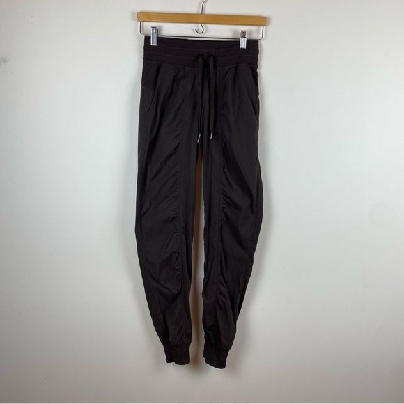 Lululemon Dance Studio Jogger - Picture 1 of 6